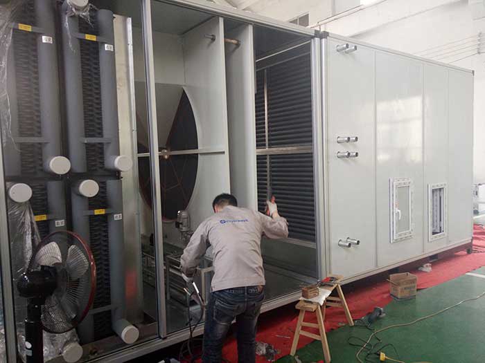 威海某大型化工企業(yè)兩臺10%濕度，40000風(fēng)量2臺除濕機(jī)組